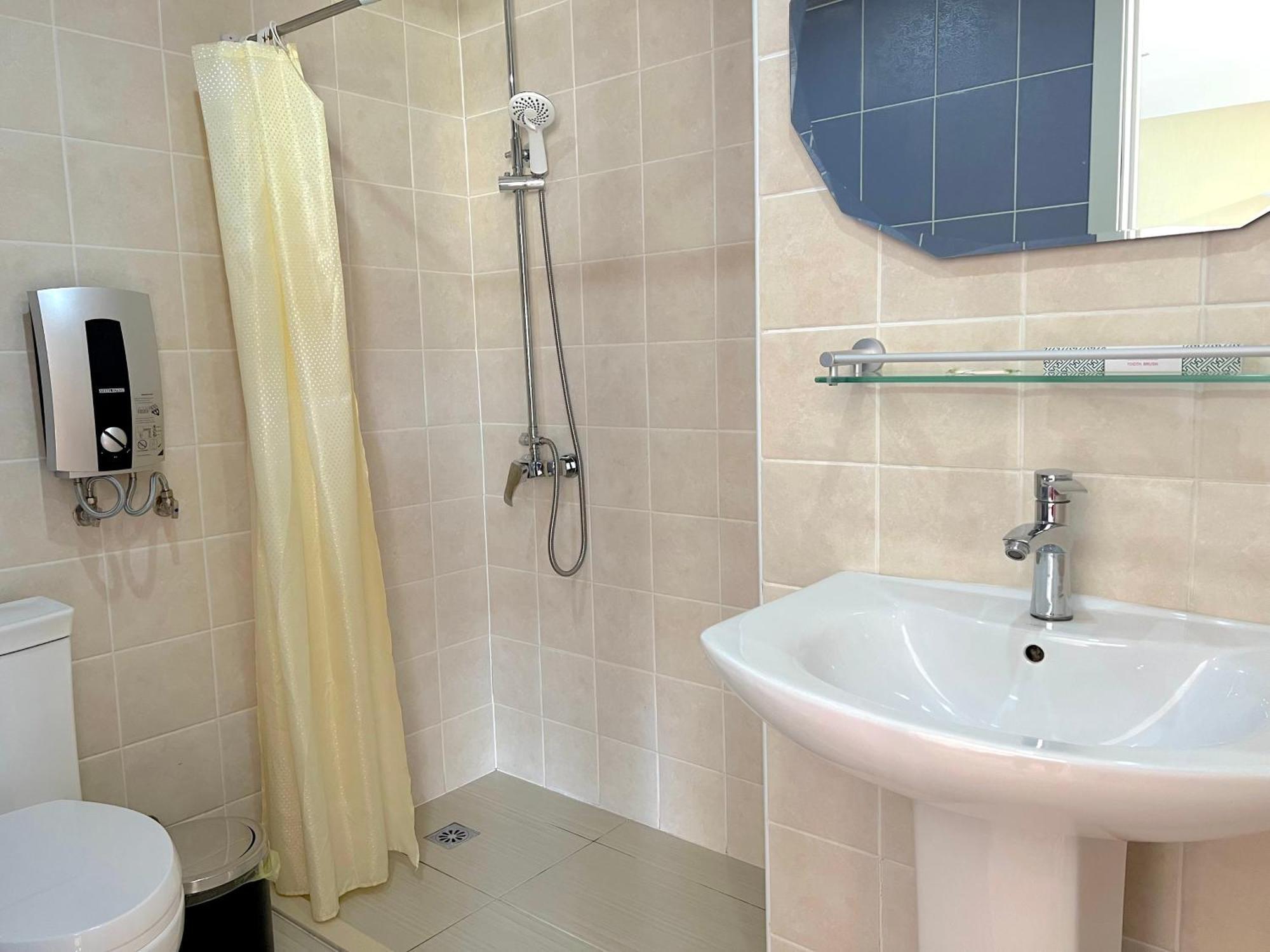 Takhi Resort Terelj Yoliin Hural エクステリア 写真